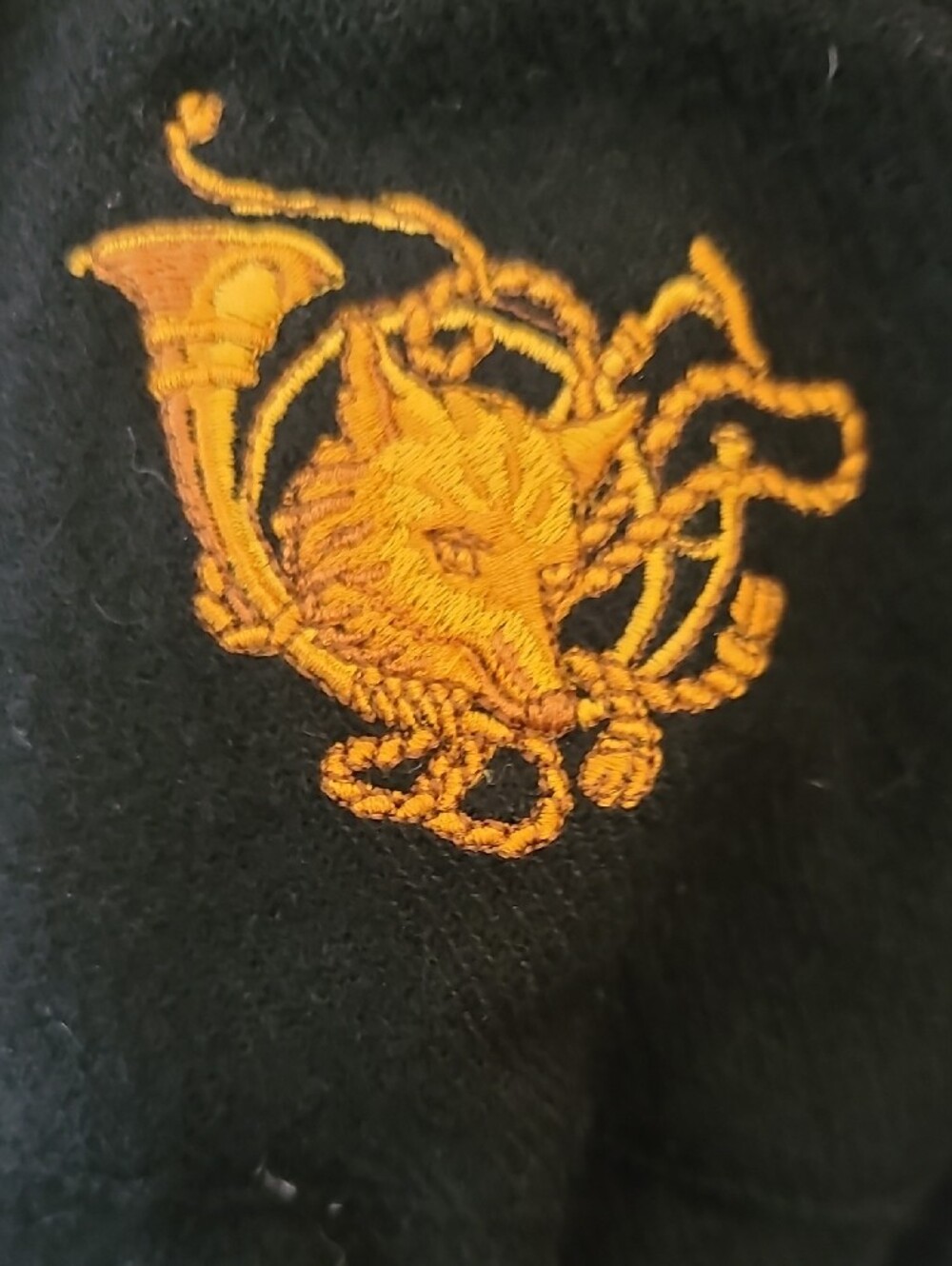 Ralph Lauren Black Cashmere Robe with Velvet Collar & Gold Fox & Bugle Crest. - Picture 4 of 7